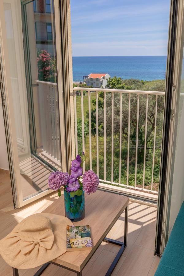 Bonazza * Petrovac