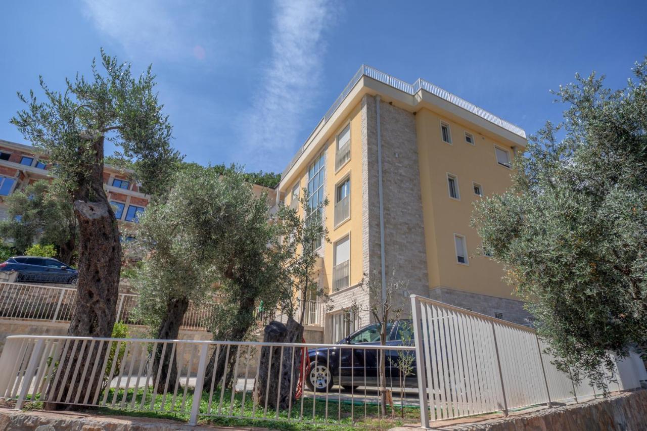 Bonazza Apartman *