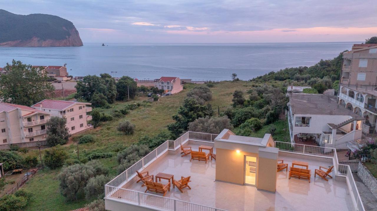 Bonazza * Petrovac na moru